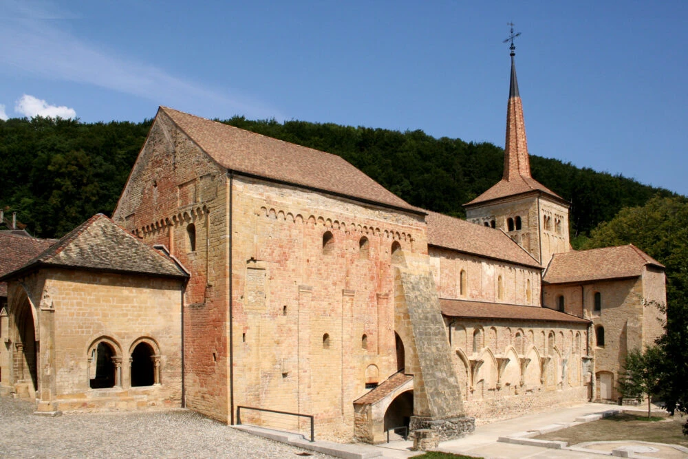 Villars, le site clunisien — venue Allier