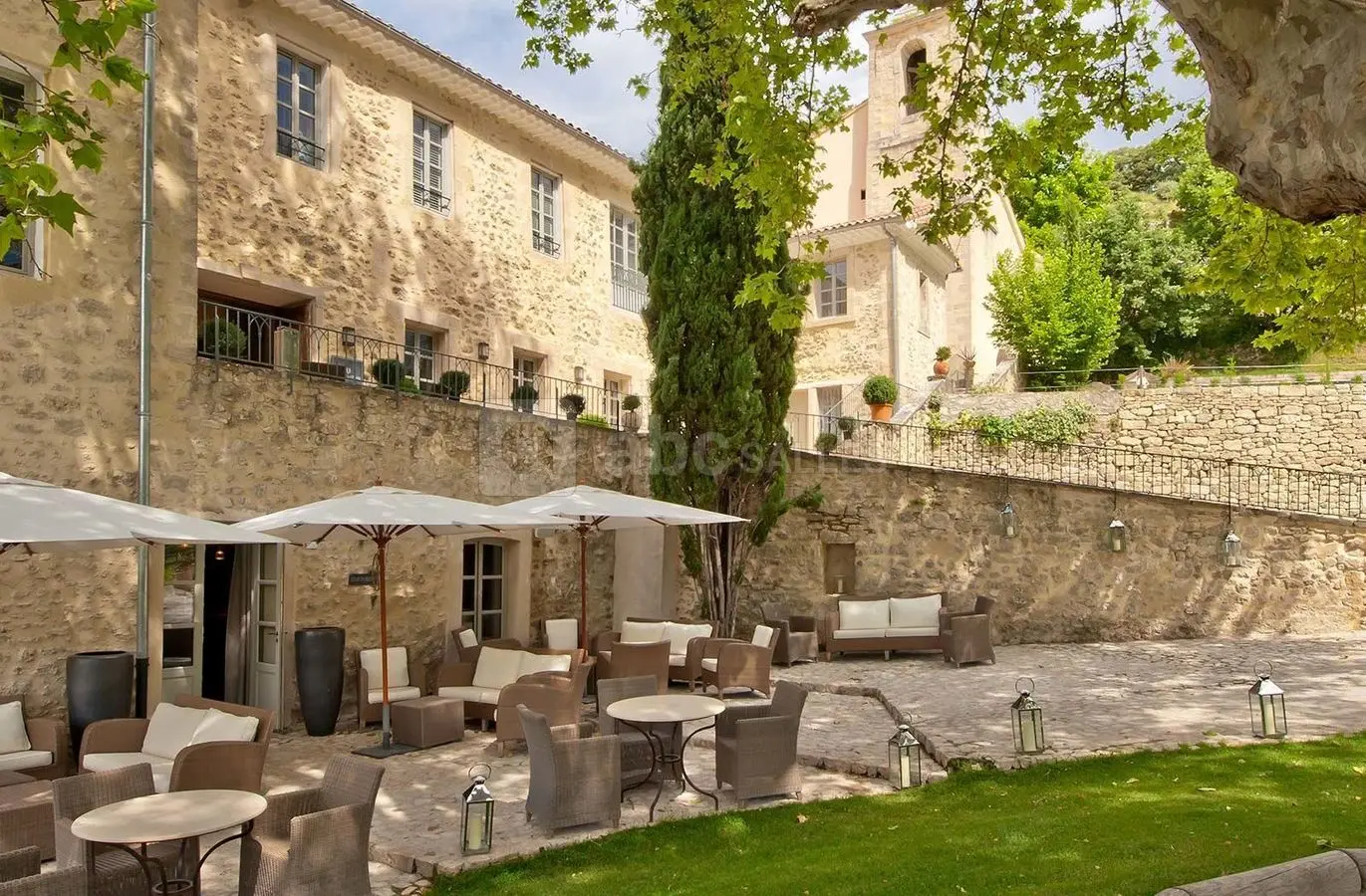 Le Couvent des Minimes à Mane — lieu événementiel Alpes de Haute-Provence