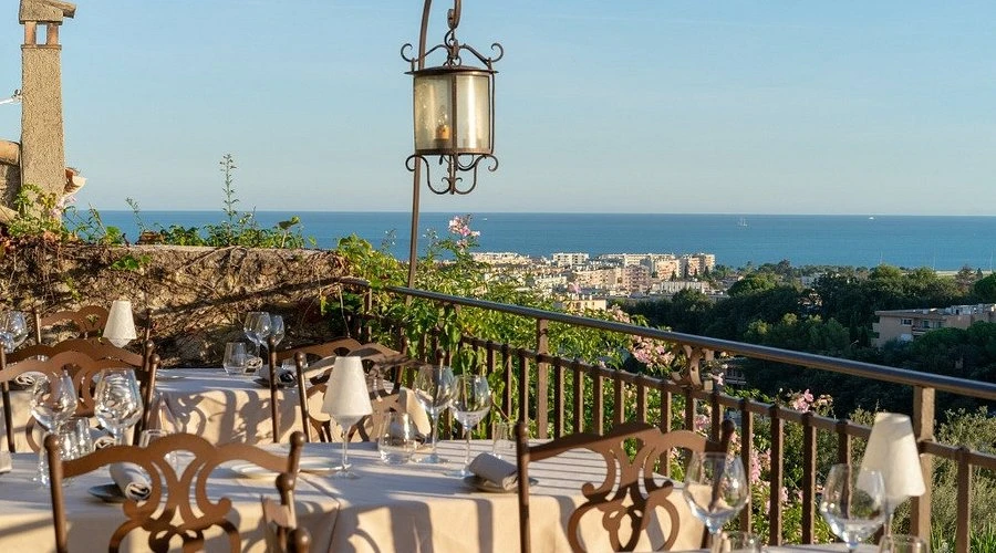 Le Château de Cagnard, Cagnes-sur-Mer — venue Alpes-Maritimes