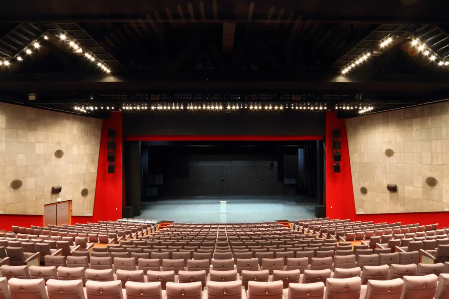 Le Grimaldi Forum, Monaco — salle événementielle