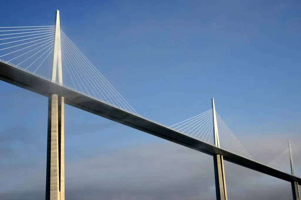 Le Viaduc de Millau — venue Aveyron