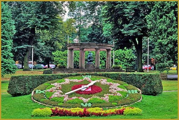 Le Parc de l&rsquo;Hôtel de Ville à Haguenau : — salle événementielle