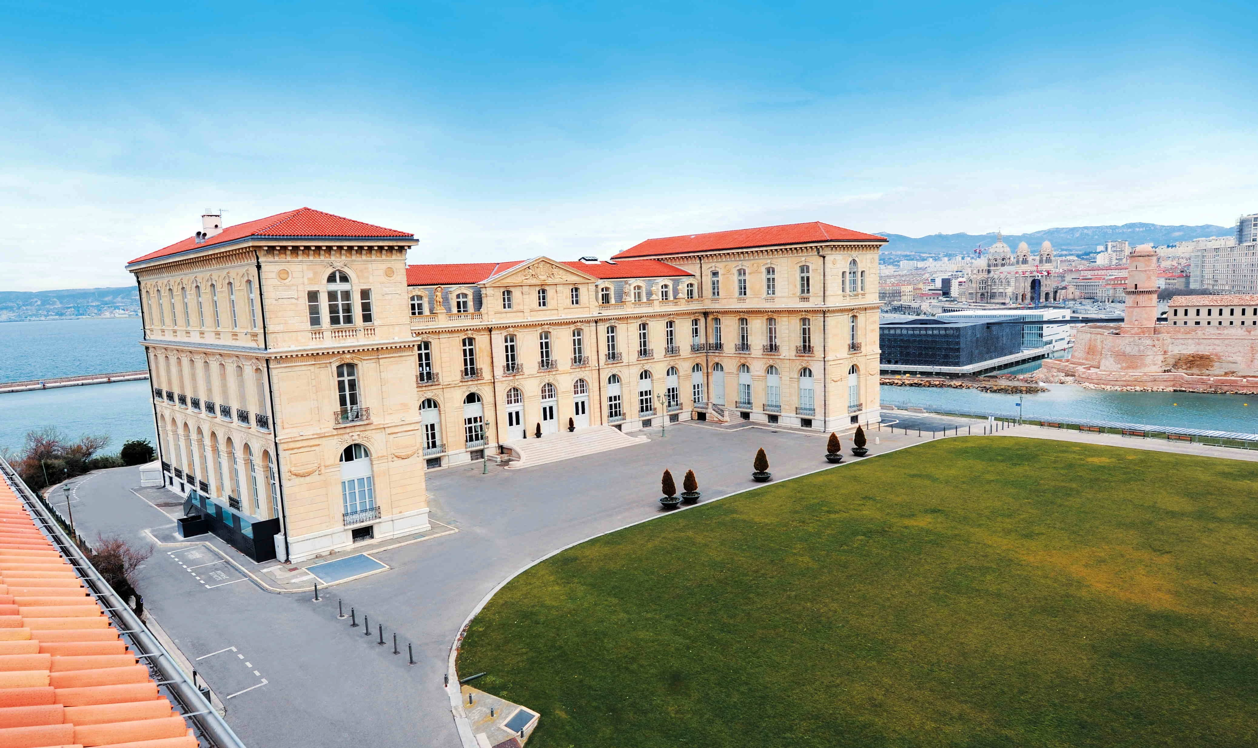 Le Palais du Pharo à Marseille — lieu événementiel Bouches-du-Rhône