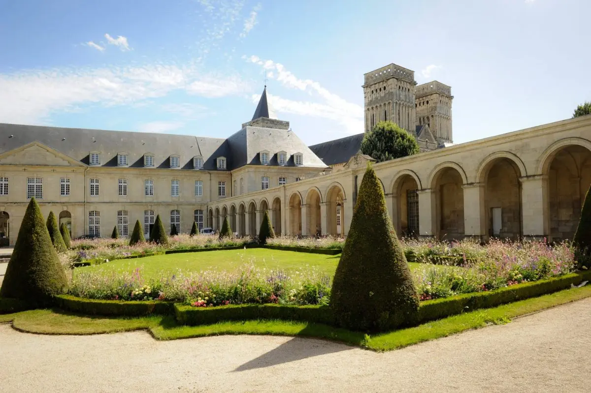 Abbaye aux Dames, Caen — salle événementielle