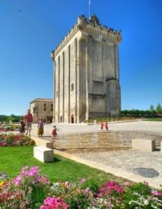 Le Donjon de Pons — venue Charente-Maritime
