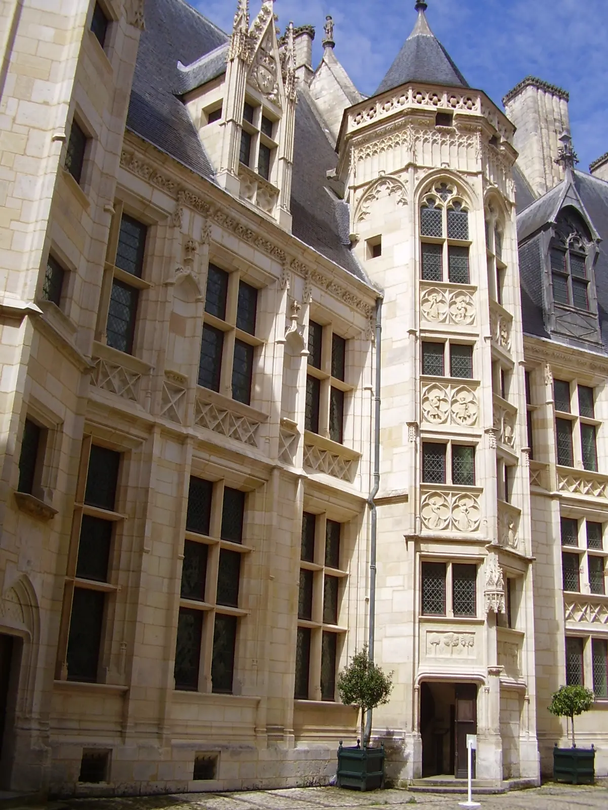 Le Palais Jacques Cœur à Bourges — salle événementielle