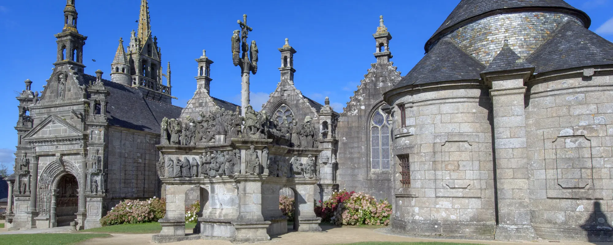 Enclos Paroissial de Guimiliau — lieu événementiel Finistère