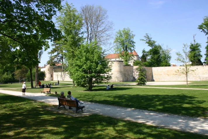 Le Parc de la Varenne à Saint-Dizier — venue Haute-Marne