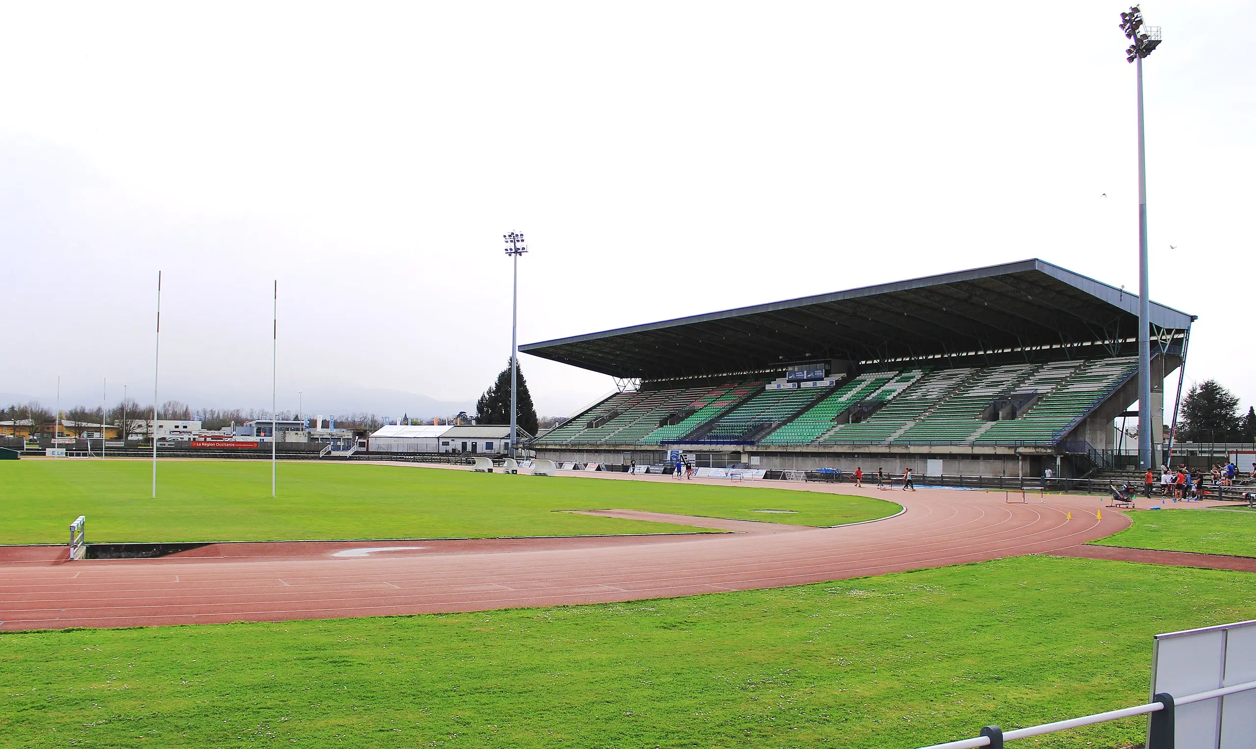 Stade Maurice Trélut – Tarbes — salle événementielle