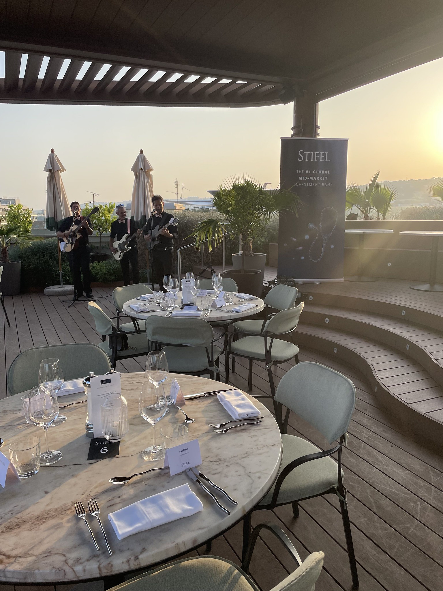 Organisation professionnelle de Organiser soirée inauguration Genève à Genève