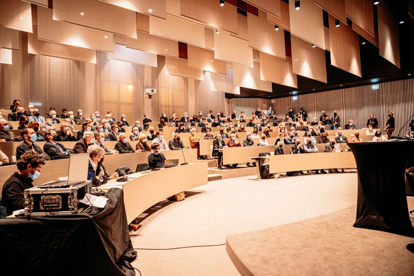 Arrangement de Location de salles de séminaire Le Mans à Le Mans