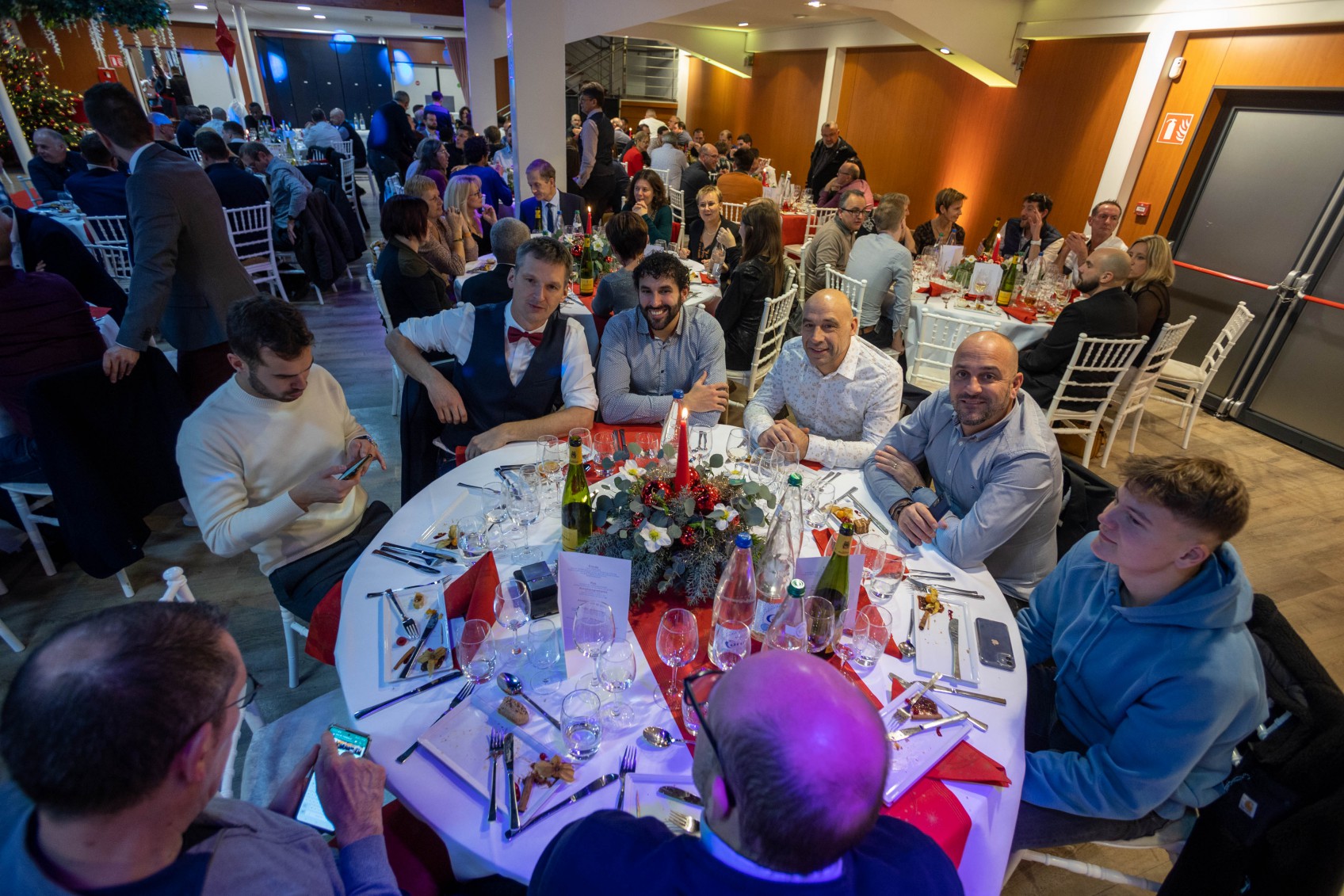 Organisation professionnelle de Arbre de Noël Marseille à Marseille