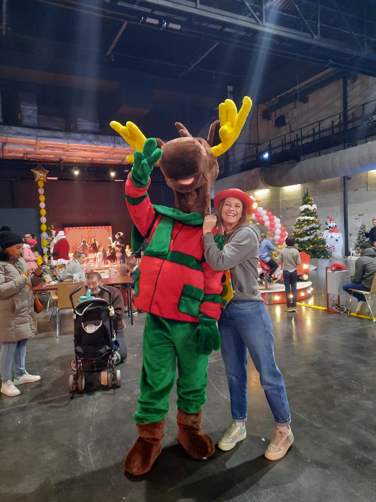 Mise en place de Arbre de Noël Reims à Reims