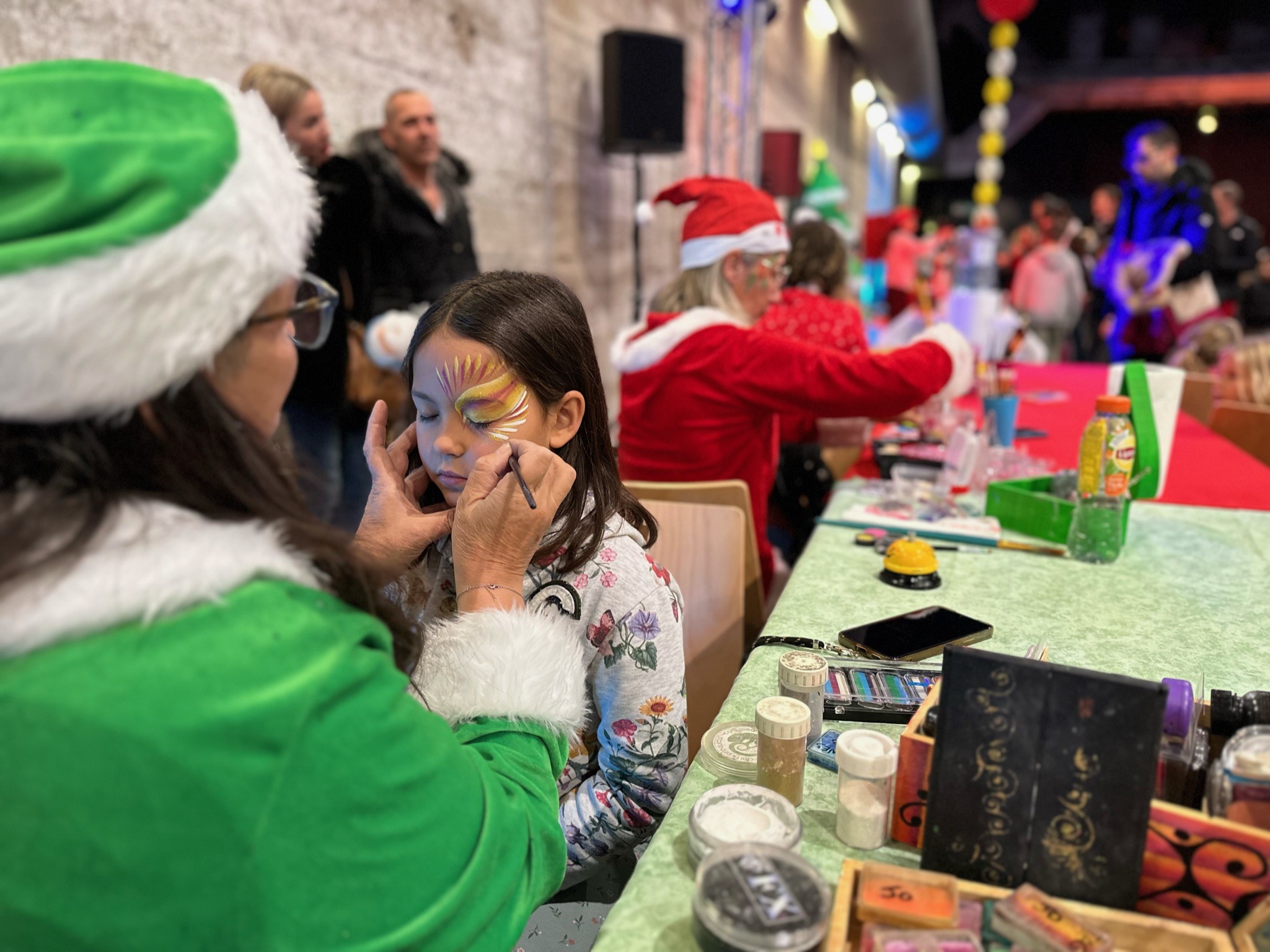 Mise en place de Arbre de Noël Toulon à Toulon