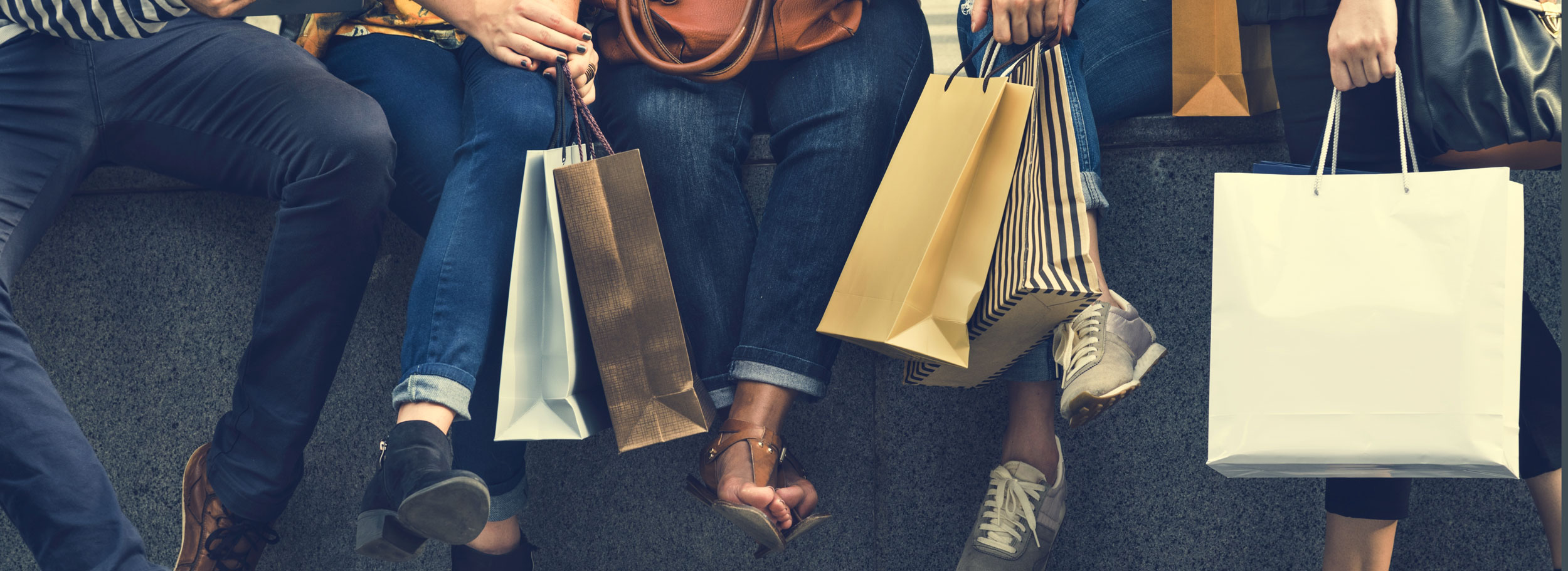 <p>L’AGENCE ÉVÉNEMENTIELLE<br /><strong>DES BOUTIQUES & MAGASINS</strong></p>
