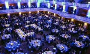 animation-evenement-repas-assis-soiree-gala animation-evenement-repas-assis-soiree-gala