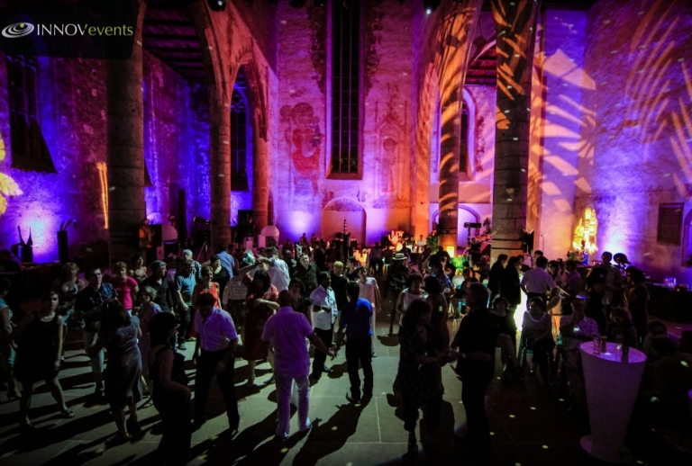 Arbre de Noël Magique à Bordeaux INNOV'Events