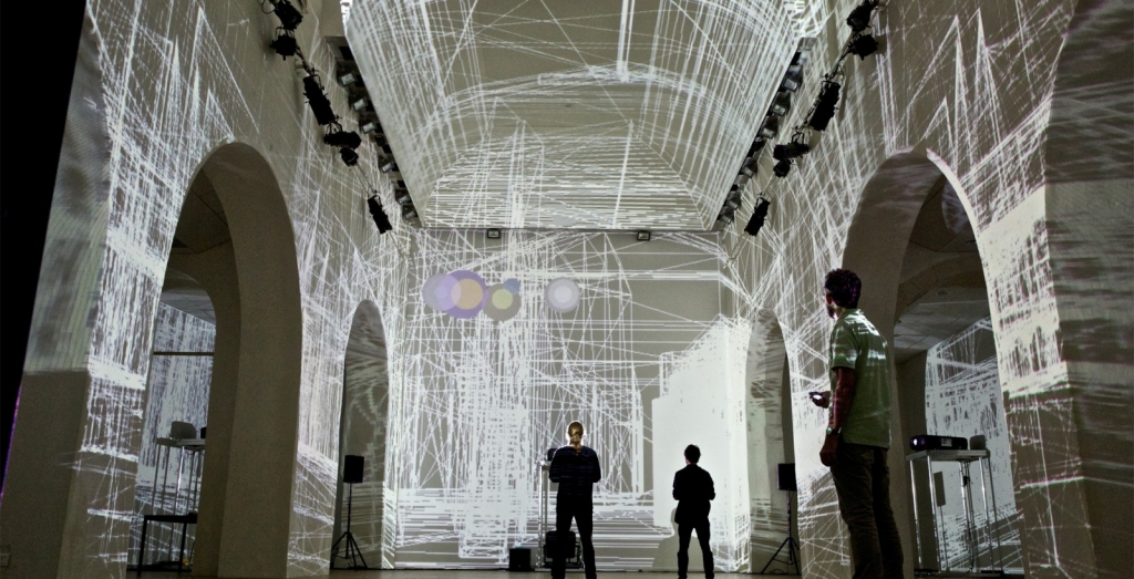 un lieu artistique et innovant a paris