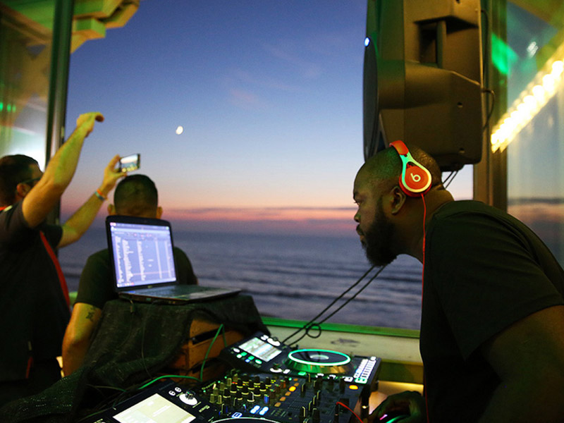 animation musicale DJ soirée entreprise