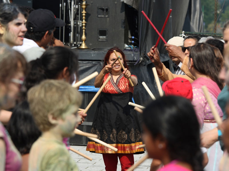 leçon danse bollywood stands salons inauguration
