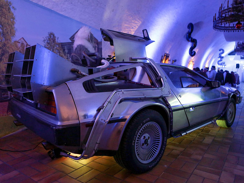 Louer la fameuse DeLorean pour vos Soirées d'Entreprise Thématiques