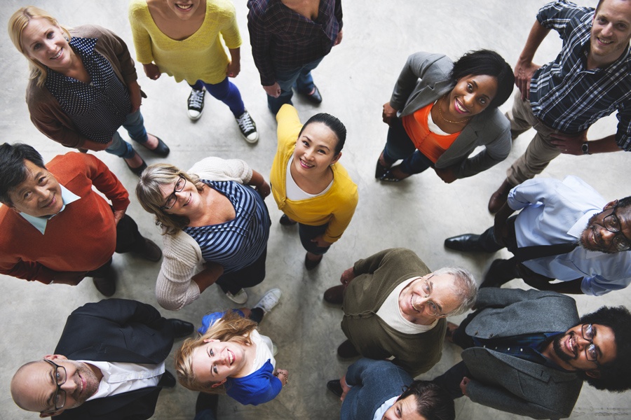 <p>Trouver un icebreaker pour<br /><strong>son événement d’entreprise</strong></p>
