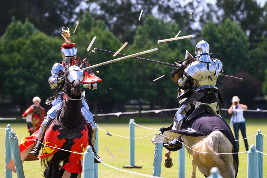 spectacle medieval