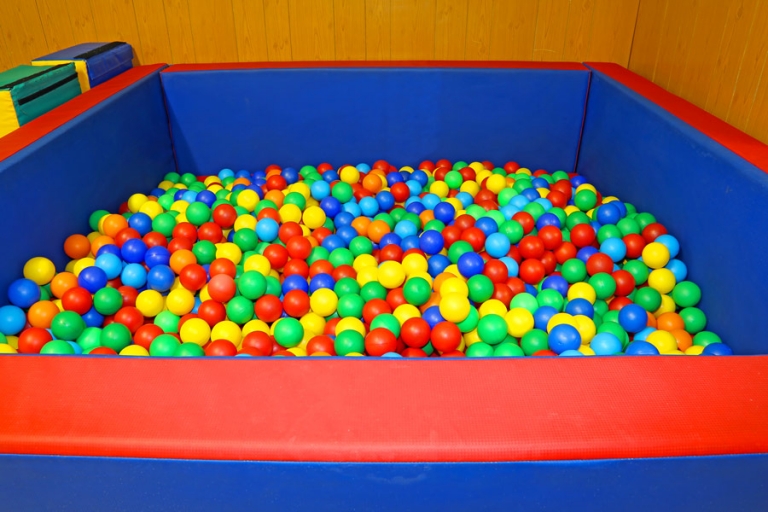 Piscine à balles pour adulte - INNOV'events