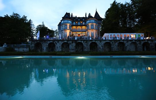 Chateau_des_Avenieres-Cruseilles-Exterior_view-5-200743