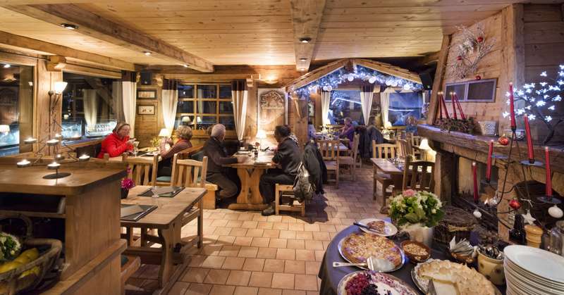 Restaurant-location-74