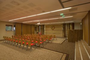 Salle-séminaire-location-74-300x200