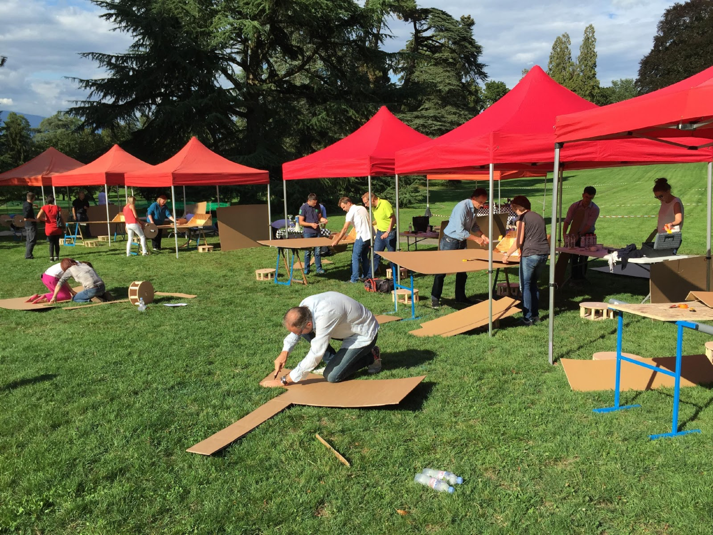 construction formule 1 en carton team building lyon