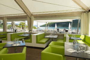 location-74-resto-intérieur-300x201