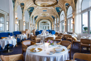 location-74-salle-resto-300x200