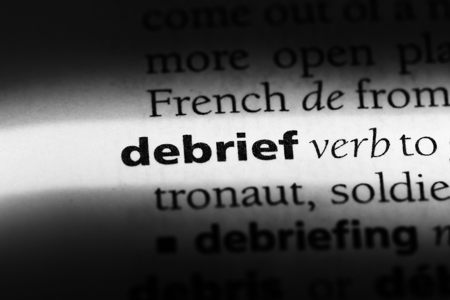 debriefing evenement entreprise