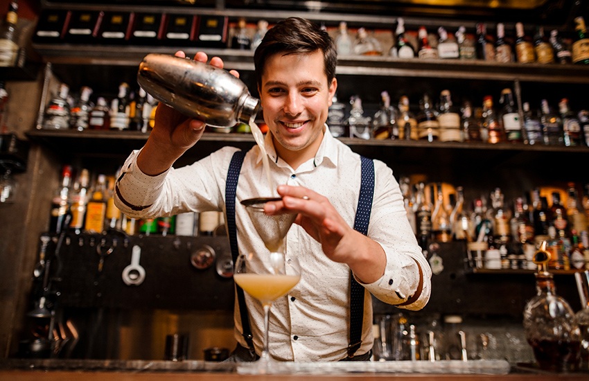 <p>du Flair Bartending pour<br /><strong>vos évènements professionnels</strong></p>