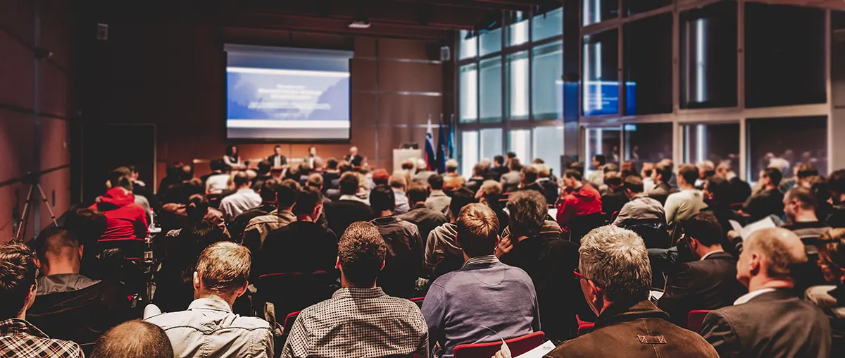 Organiser un séminaire pour 100 à 250 personnes