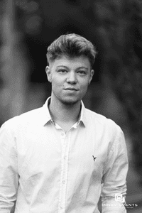 Etienne PACOTTE Chargé d'affaires