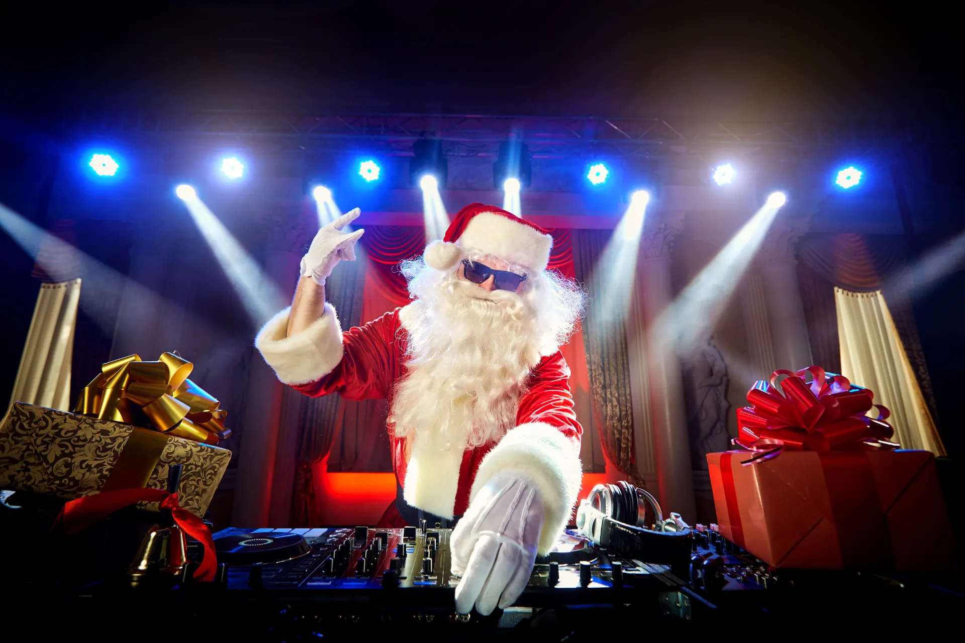 Spectacles, DJ & ambiance : choisir les bons formats (et le bon rythme)