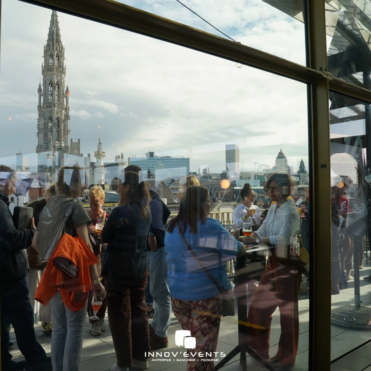 Soirée d'entreprise Bruxelles lieu événementiel gala haut de gamme — INNOV'events agence événementielle