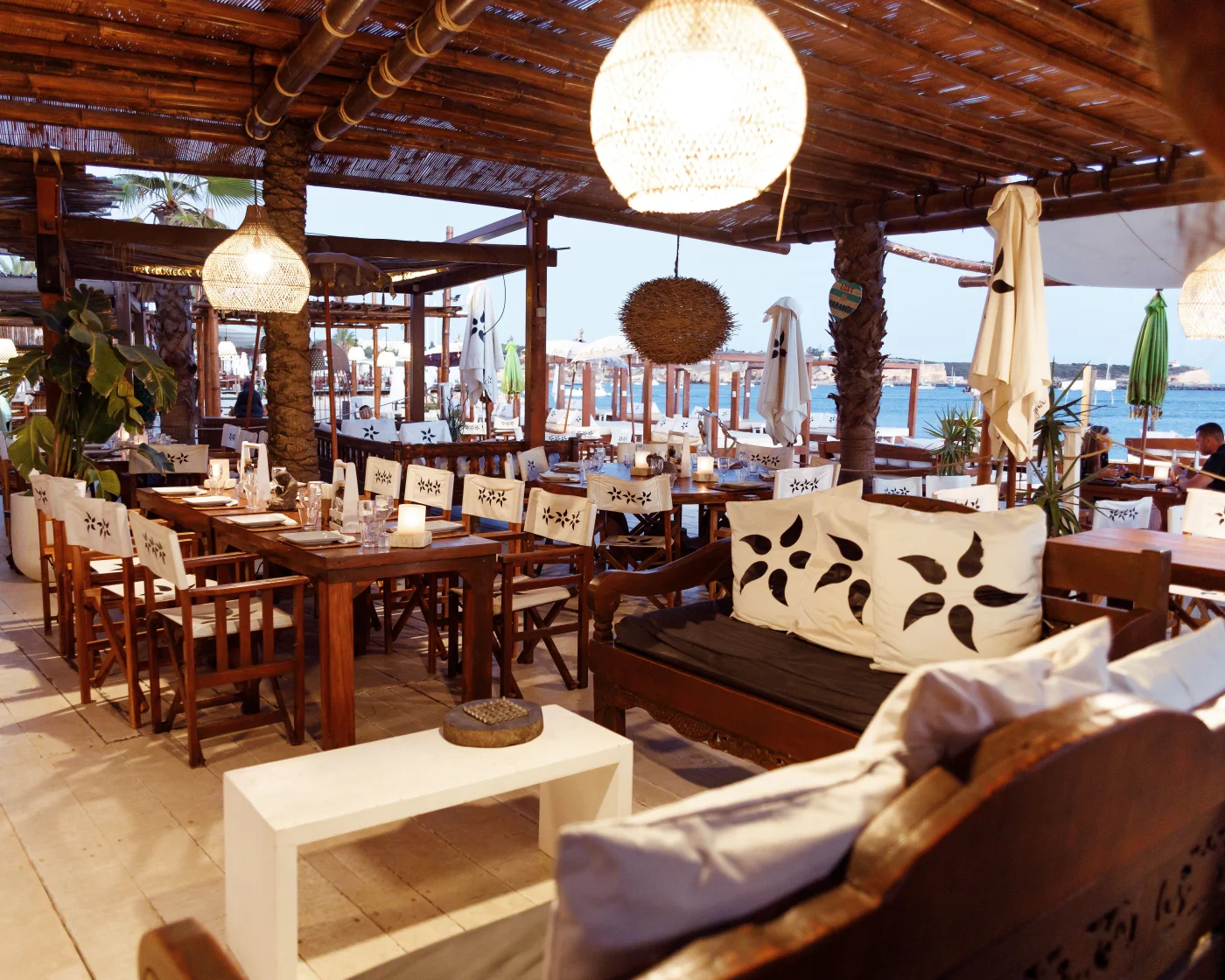 Soirée d'entreprise Nice lieu événementiel gala haut de gamme — INNOV'events agence événementielle