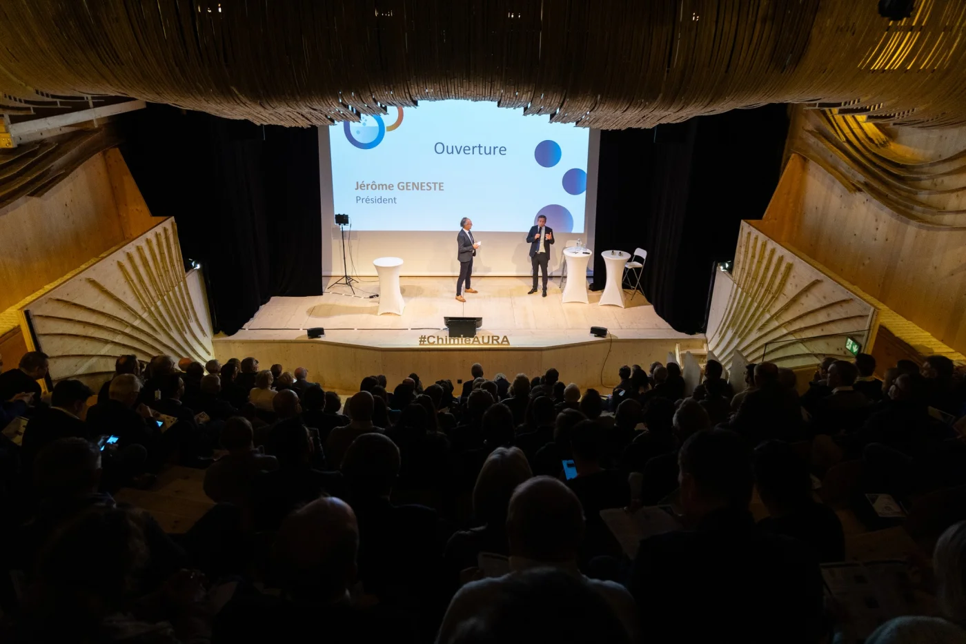 Conventions & Codir — Organisation réunion stratégique d'entreprise — INNOV'events Saint Etienne — INNOV'events