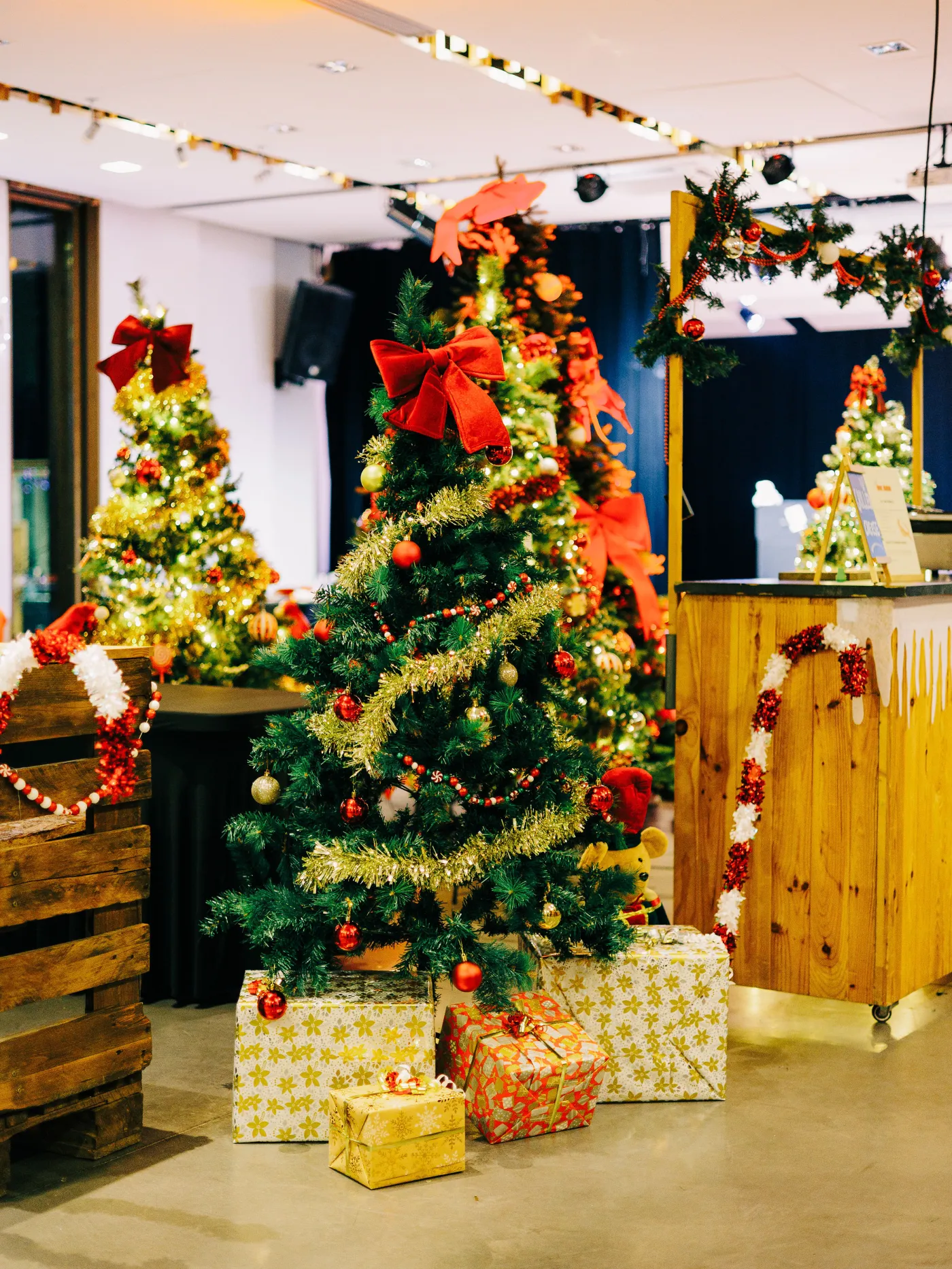 Fête de Noël entreprise & Arbre de Noël — Animation & organisation — INNOV'events Lyon — INNOV'events