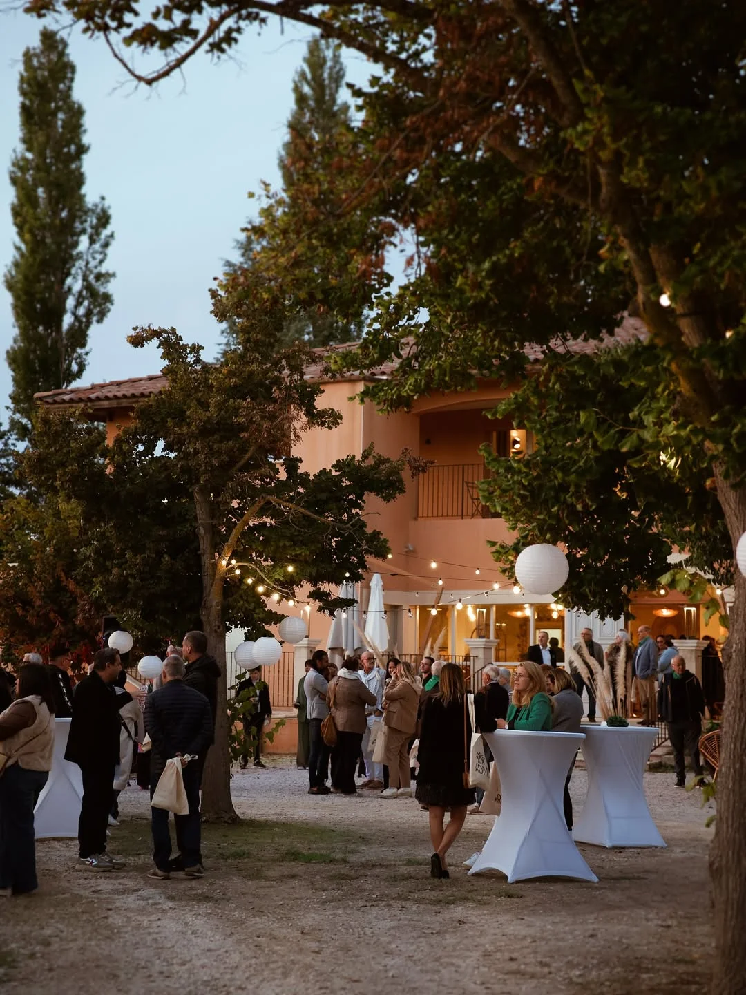 Soirée d'entreprise Cocktail & Gala — Animation & scénographie haut de gamme — INNOV'events Avignon — INNOV'events