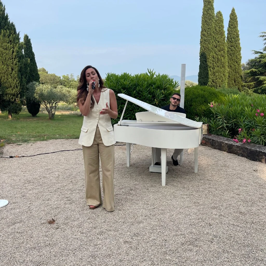 Soirée d'entreprise Marseille dîner de gala terrasse Palais du Pharo vue Vieux-Port — INNOV'events