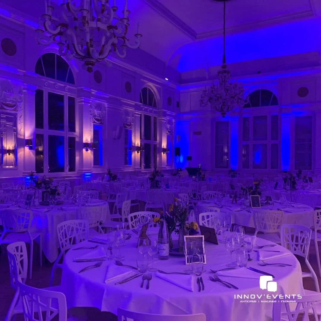 Animation soirée d'entreprise Toulon terrasse panoramique vue sur la rade et les collines du Faron — INNOV'events organisation événements