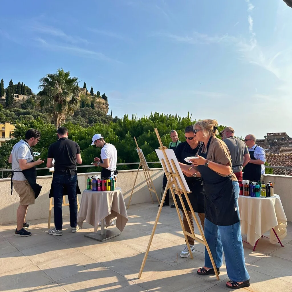 Animation team building Marseille équipes en challenge sportif face à la mer sur la Corniche Kennedy — INNOV'events organisation événements