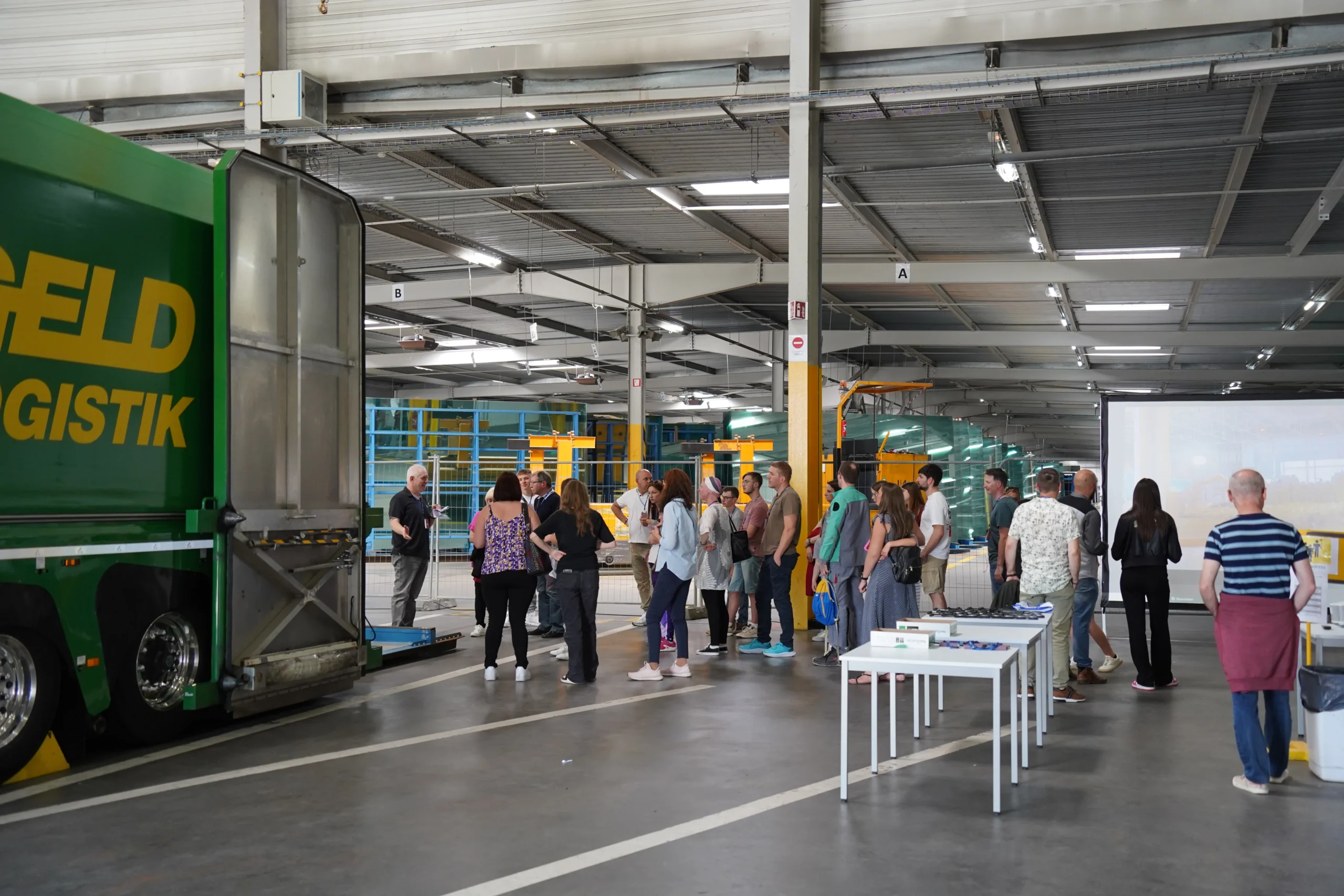 Portes ouvertes entreprise Bourges accueil extérieur cour Palais Jacques-Cœur INNOV'events