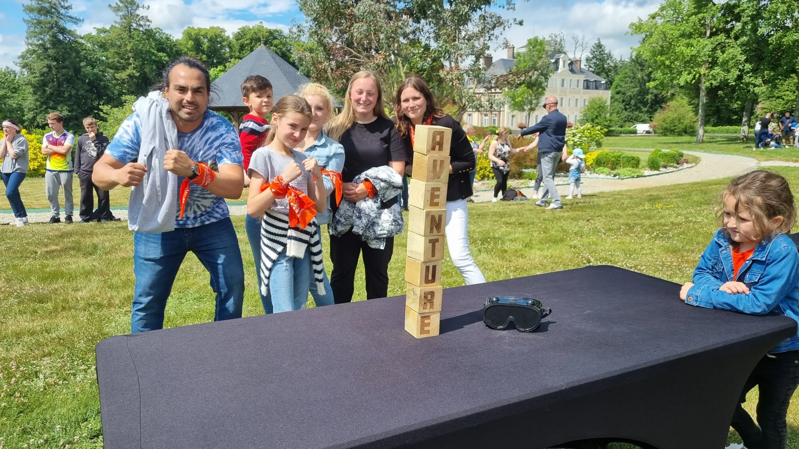 Animation rallye urbain team building Poitiers quartier médiéval INNOV'events