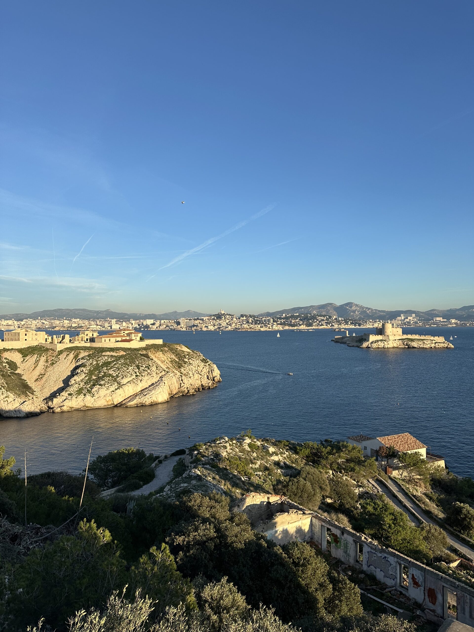 Soirée d'entreprise Marseille gala haut de gamme lieu événementiel — INNOV'events agence événementielle